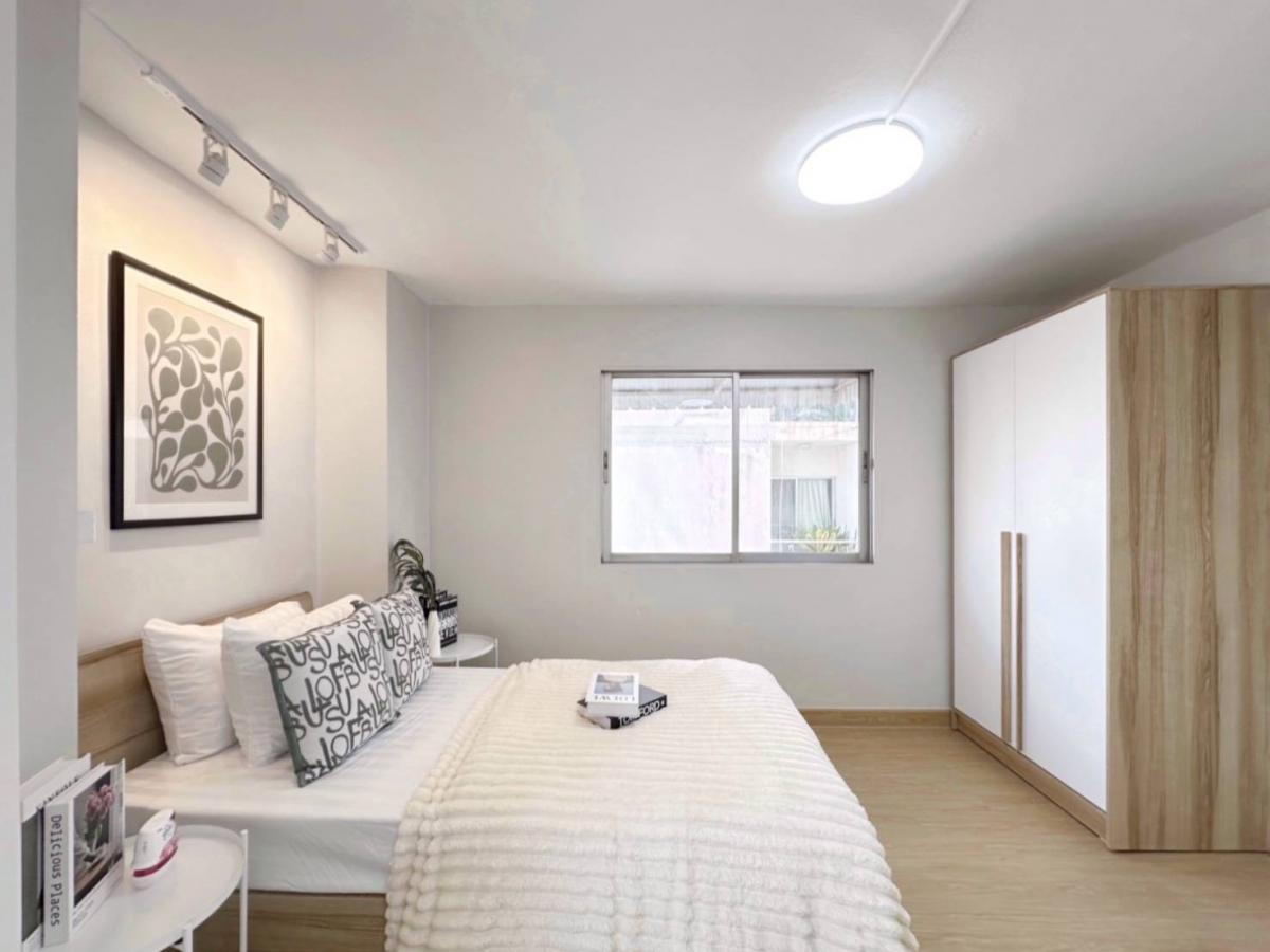 ขายคอนโดเสรีไทย-นิด้า : ห้องมุม 🥰ผ่อนเริ่มต้นแค่ 3,500 บาท/เดือน! ห้อง 2 นอน ระเบียงกว้าง ทำเลดีสุด ใกล้รถไฟฟ้าและเดอะมอลล์ บางกะปิ!🌿อัสสกาญจน์เพลส🌿