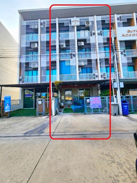For SaleShop HouseKaset Nawamin,Ladplakao : MRT Khubon 2.5KM. Sammakorn Avenue Ramintra-Wongwaen Home office for rent 4 Storey separated rooms
