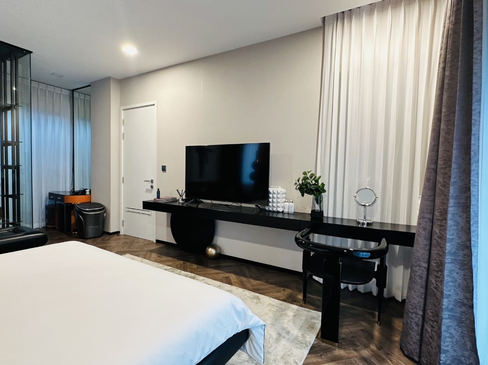 For RentHousePattanakan, Srinakarin : Nantawan rama9 srinakarin