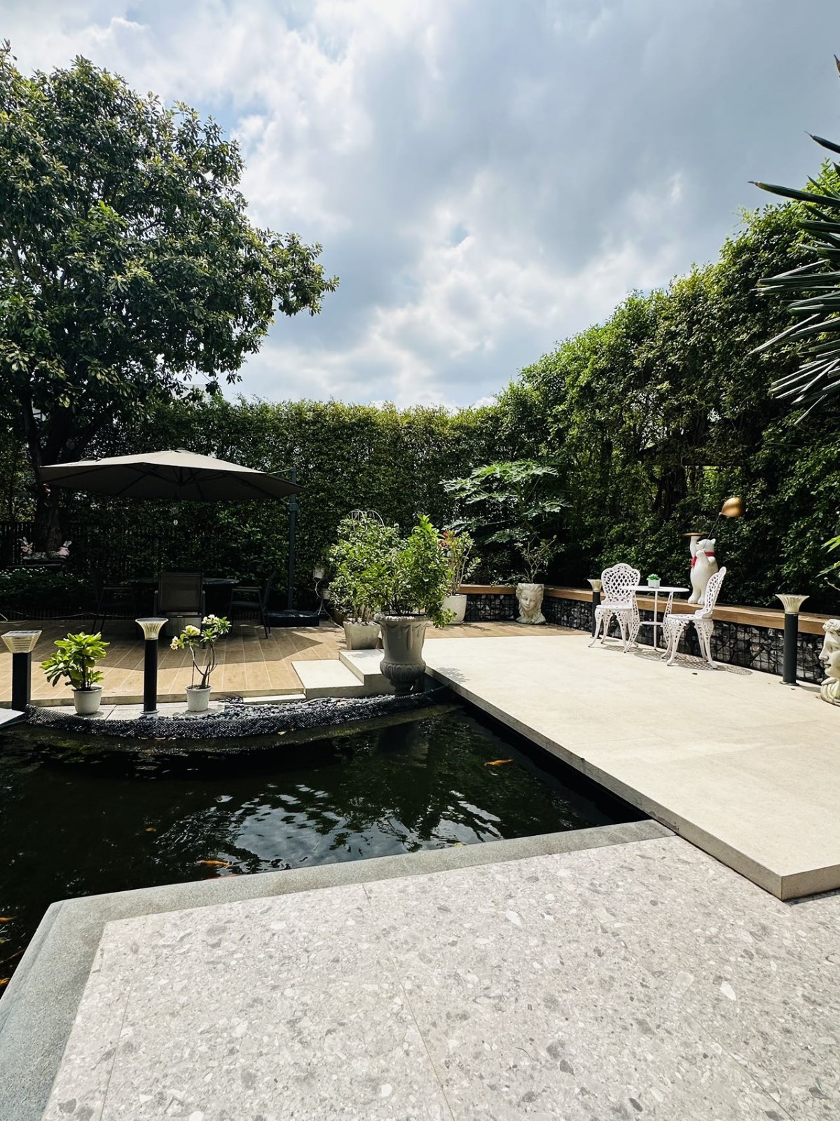 For RentHousePattanakan, Srinakarin : Nantawan rama9 srinakarin