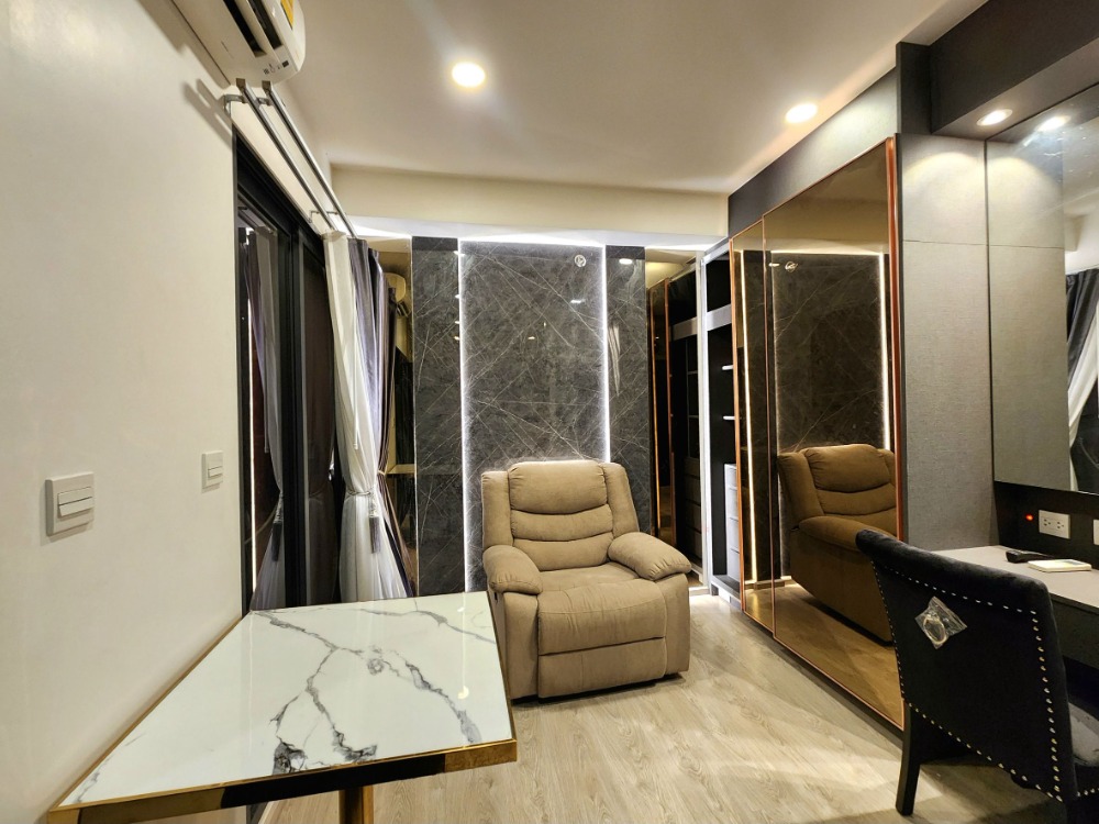 ให้เช่าคอนโดปิ่นเกล้า จรัญสนิทวงศ์ : ติดจองครับผม ** ห้องหายากมาๆ 1 ชั้น มี1 ห้อง ห้องมุม 3 ทิศ!!**ให้เช่าคอนโด ทำเลศิริราช The Tree จรัญ 30 ใกล้ MRTไฟฉายSN494.3030