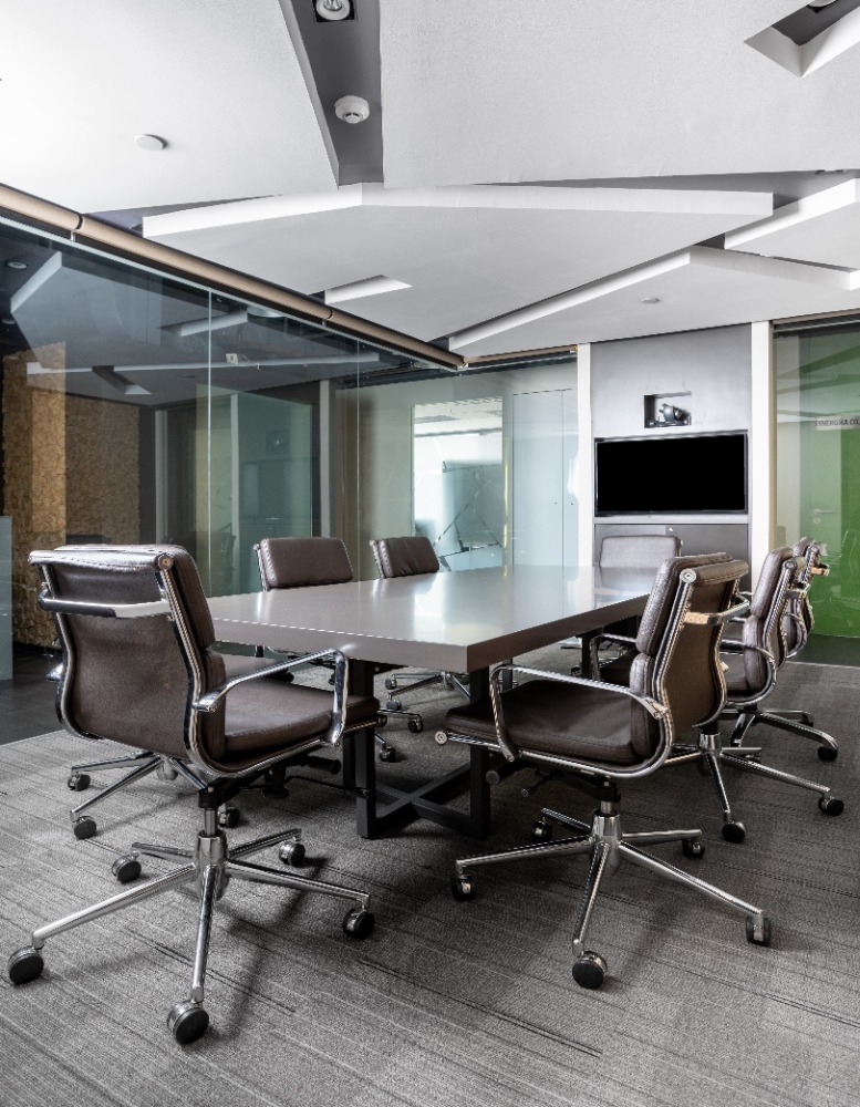 ให้เช่าสำนักงานสยาม จุฬา สามย่าน : Fully serviced open plan office space for you and your team in Regus Siam Tower