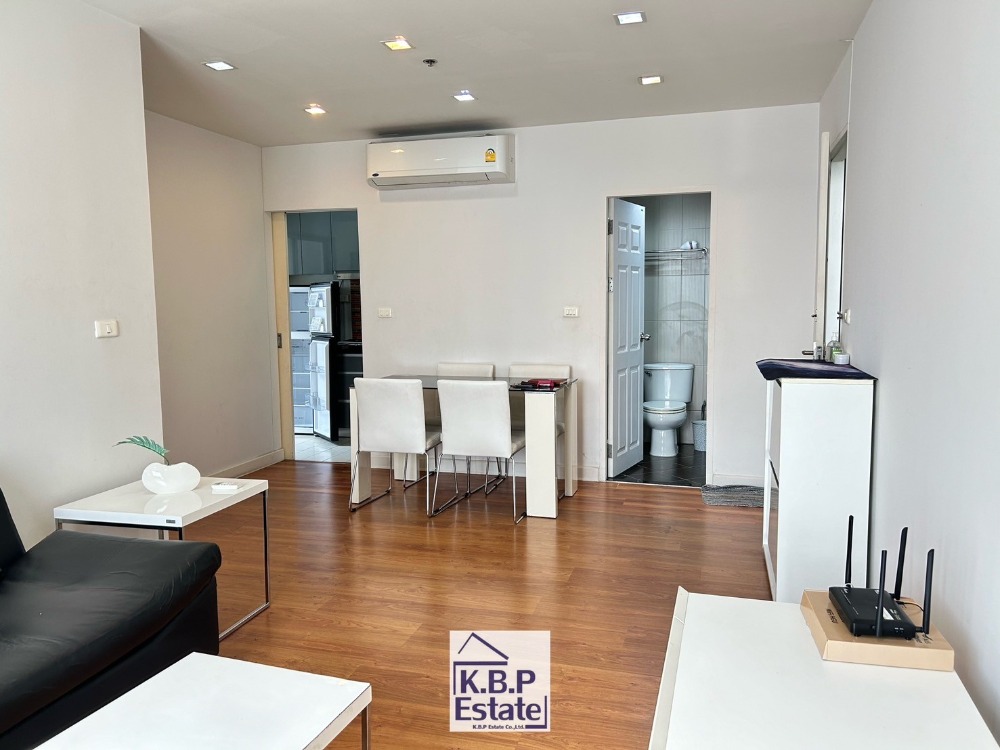 ขายคอนโดสุขุมวิท อโศก ทองหล่อ : ขาย คอนโด One x sukhumvit 26 ห้องมุม 1ห้องนอน 5ล้านบาท พร้อมเฟอร์นิเจอร์