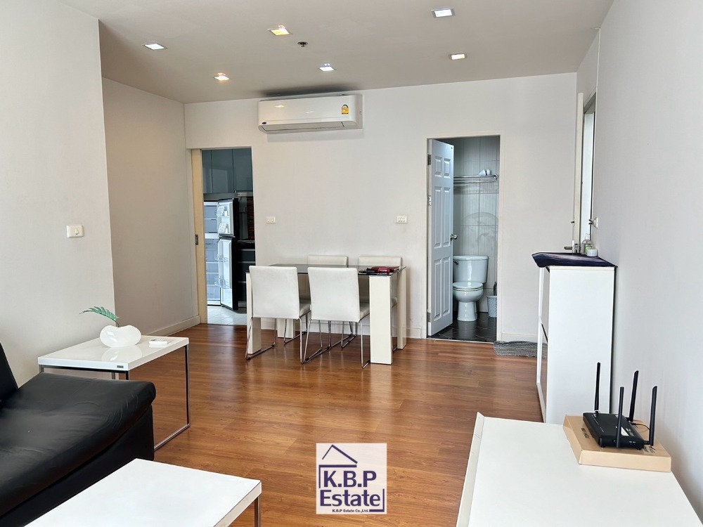 ขายคอนโดสุขุมวิท อโศก ทองหล่อ : ขาย คอนโด One x sukhumvit 26 ห้องมุม 1ห้องนอน 5ล้านบาท พร้อมเฟอร์นิเจอร์