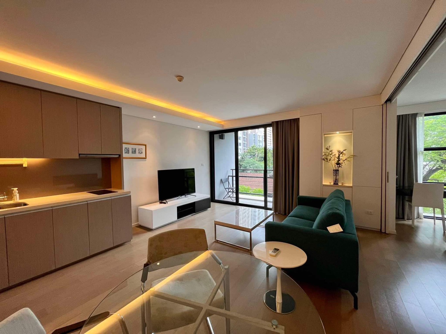 For RentCondoSukhumvit, Asoke, Thonglor : Mode Sukhumvit 61, 1 bed, 35000 per month