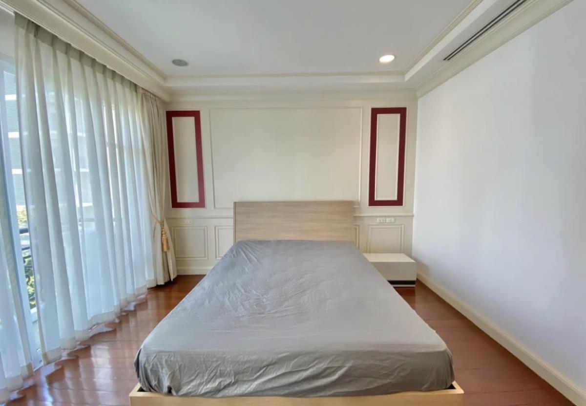 For RentCondoSamut Prakan,Samrong : 22/03/2026, 3 luxurious bedrooms with a view in the heart of Thonglor | La Vie En Rose for rent at only 55,000 THB/month
An elevated lifestyle near Thonglor BTS with complete amenities! 0642748883