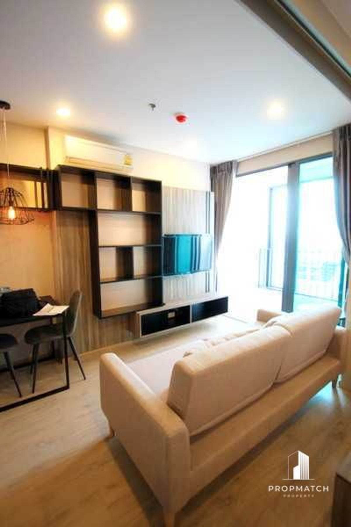 For RentCondoSiam Paragon ,Chulalongkorn,Samyan : ✨Cheap rent, very beautiful room✨ Ideo Q Chula-Samyan (1 bedroom, 29 sq m.) Price 19,000 baht Tel.0981315848 @propmatch