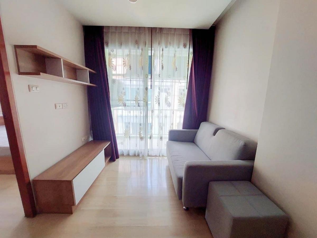 ขายคอนโดรัชดา ห้วยขวาง : ซื้อ ขาย คอนโด Condo Emerald Residence Ratchada ถูกสุดในย่านรัชดา ห้วยขวาง 2 ห้องนอน 42 ตาราเมตร ห้องกว้าง ระเบียงใหญ่ ห้องมุม ราคาไม่เกิน 4 ล้าน ใกล้โรงเรียนเตรียมอุดม พัฒนาการ 085-554-9989,099-263-6615