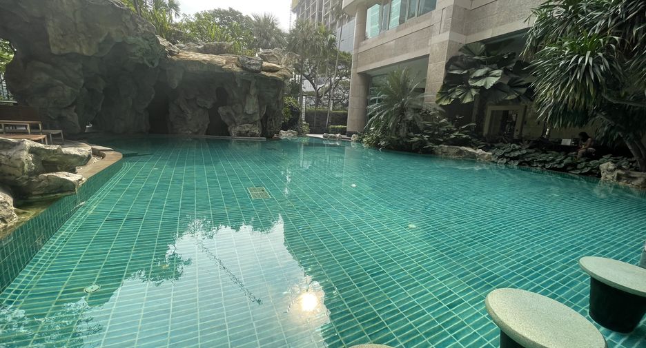 ขายคอนโดวิทยุ ชิดลม หลังสวน : 🔥🔥𝐅𝐨𝐫 𝐒𝐚𝐥𝐞: 𝐏𝐫𝐢𝐜𝐞 𝟐𝟖𝟗𝐌𝐁, 𝐅𝐮𝐫𝐧𝐢𝐬𝐡𝐞𝐝, 𝟒 𝐁𝐞𝐝𝐬 𝟒𝐁𝐚𝐭𝐡𝐬, 𝐒𝐢𝐳𝐞 𝟔𝟑𝟖𝐬𝐪𝐦, 𝐓𝐡𝐞 𝐏𝐚𝐫𝐤 𝐂𝐡𝐢𝐝𝐥𝐨𝐦 ☎️ติดต่อคุณณัฐ 𝟎𝟗𝟓𝟗𝟒𝟏𝟓𝟗𝟗𝟗