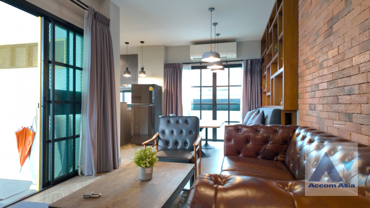 🔼AccomA🔽 Home Office Versatile modern home with business potential in Sukhumvit (AA41303) Loading...