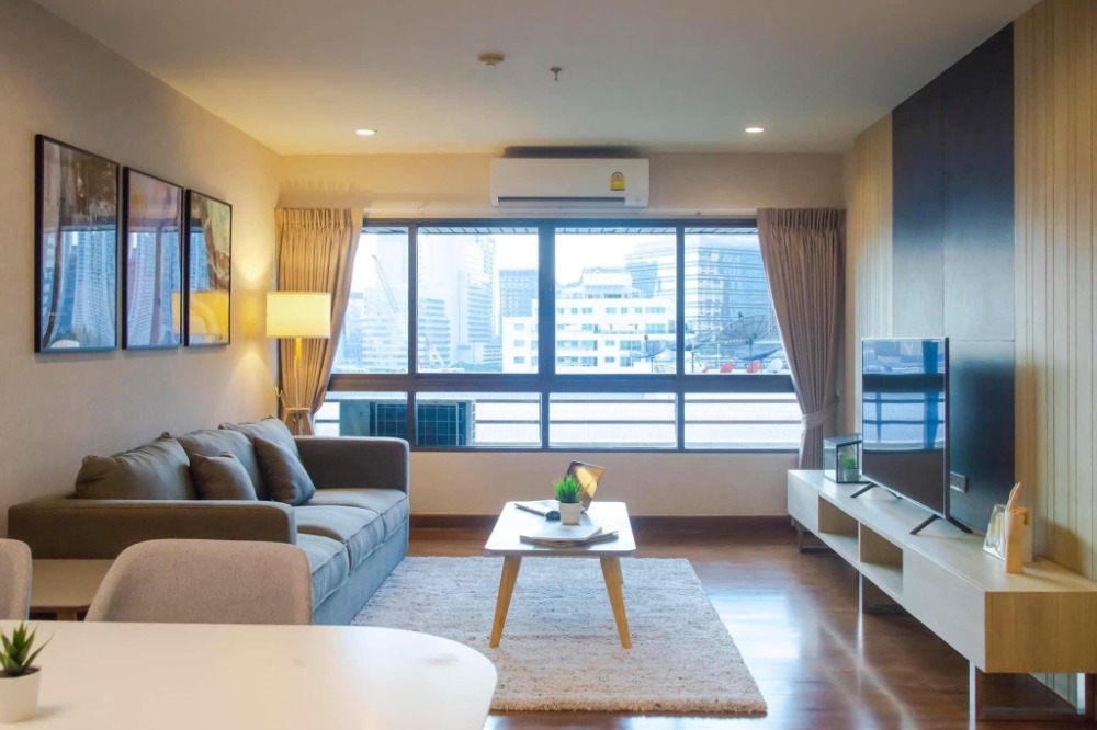 For RentCondoWitthayu, Chidlom, Langsuan, Ploenchit : ♦ Prime Location ♦ 10+ floor, 100.00 sq.m. | 2 Bedrooms, 2 Bathrooms | Near BTS Phloen Chit 4 minutes, Central Embassy 5 minutes, Central Embassy 6 minutes, Central World 7 minutes