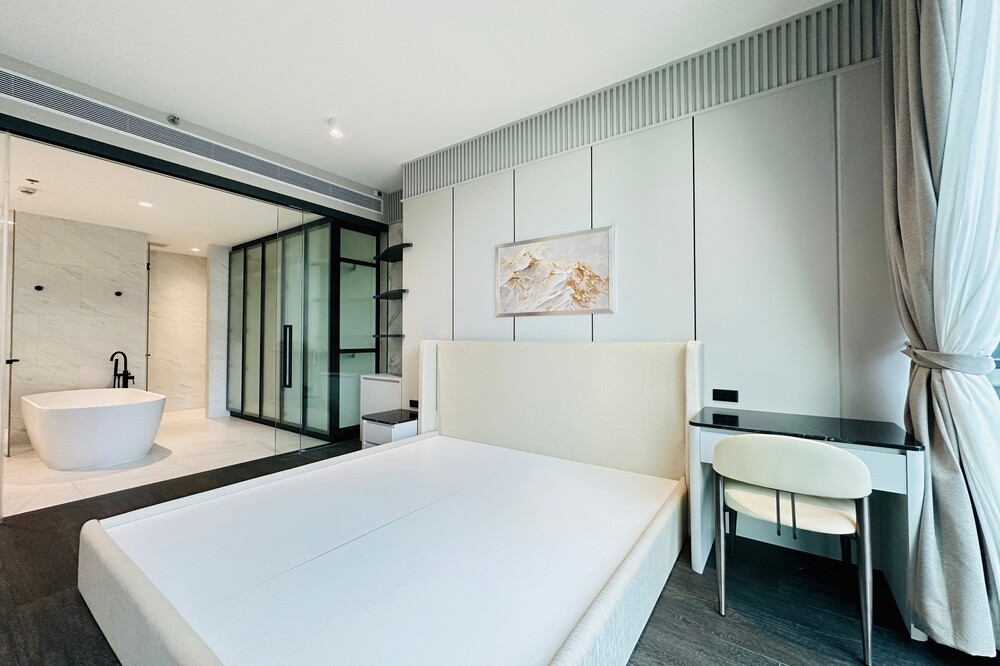 ขายคอนโดสาทร นราธิวาส : 🔥 สำหรับขาย - เช่า !! เลี้ยงสัตว์ได้, ห้องมุม, ชั้นสูง 18++, ห้องทิศใต้!! 🔥 Code C20230600051..........Tait Sathorn 12, 1 ห้องนอน, 1 ห้องน้ำ, แต่งครบ, พร้อมเข้าอยู่, ราคาพิเศษ!!📣📣