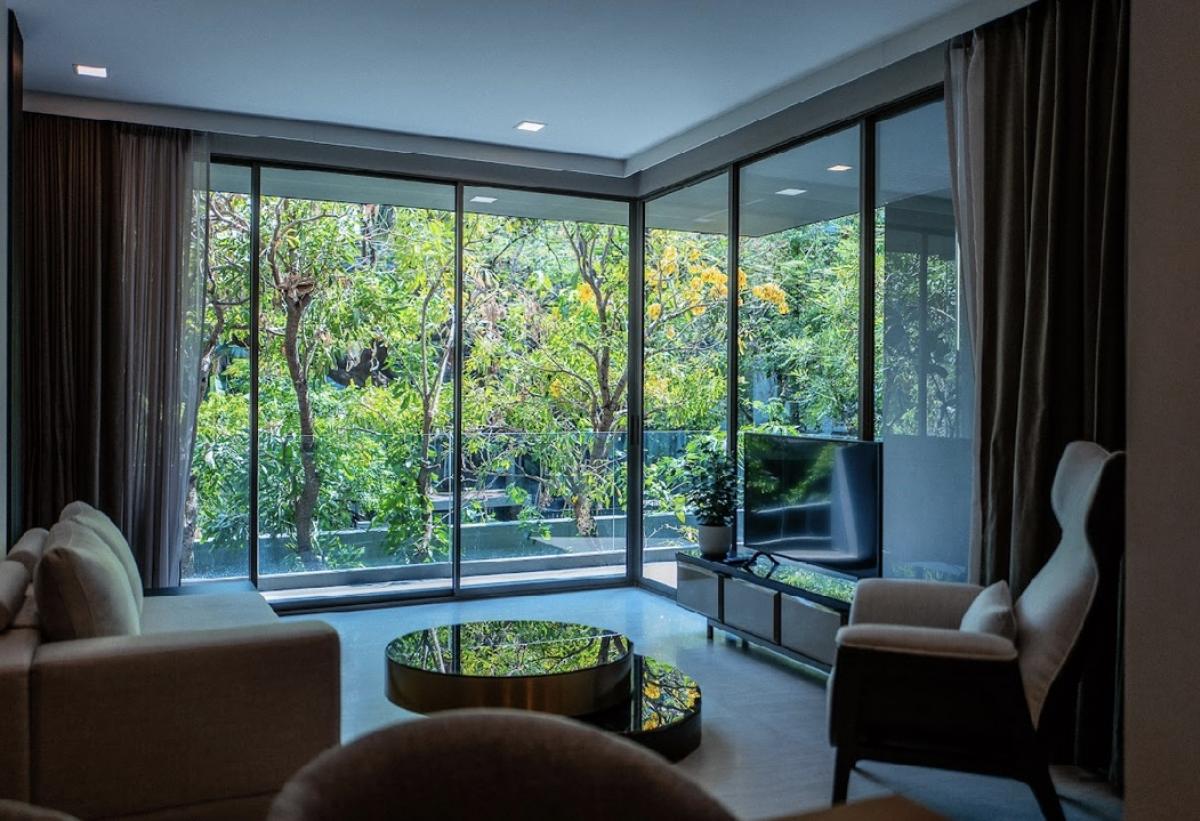 ขายคอนโดสุขุมวิท อโศก ทองหล่อ : For Sale  : FYNN31  2bed2bath 80.38 sqm 15.5 MB good location feel like home