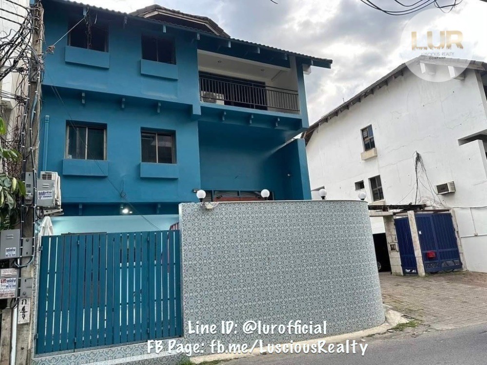 ขายบ้านสุขุมวิท อโศก ทองหล่อ : ขายบ้านพร้อมพงษ์ ทองหล่อ RARE ITEM 2 ชั้น  4 นอน 3 น้ำ 44 วา 