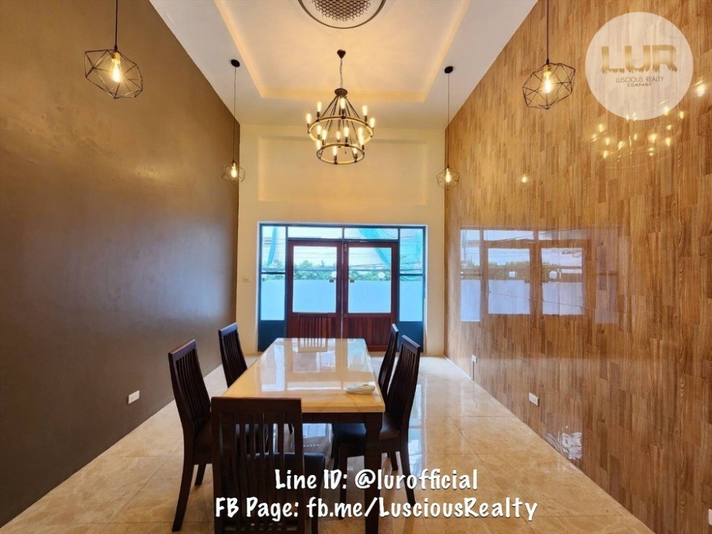 ขายบ้านสุขุมวิท อโศก ทองหล่อ : ขายบ้านพร้อมพงษ์ ทองหล่อ RARE ITEM 2 ชั้น  4 นอน 3 น้ำ 44 วา 