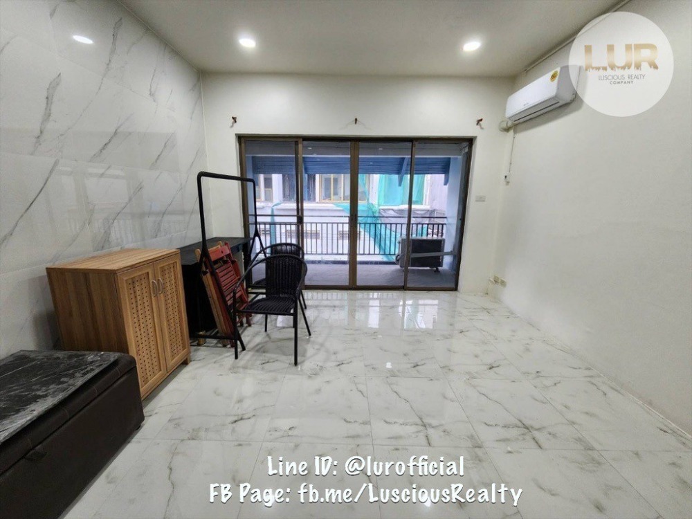 ขายบ้านสุขุมวิท อโศก ทองหล่อ : ขายบ้านพร้อมพงษ์ ทองหล่อ RARE ITEM 2 ชั้น  4 นอน 3 น้ำ 44 วา 