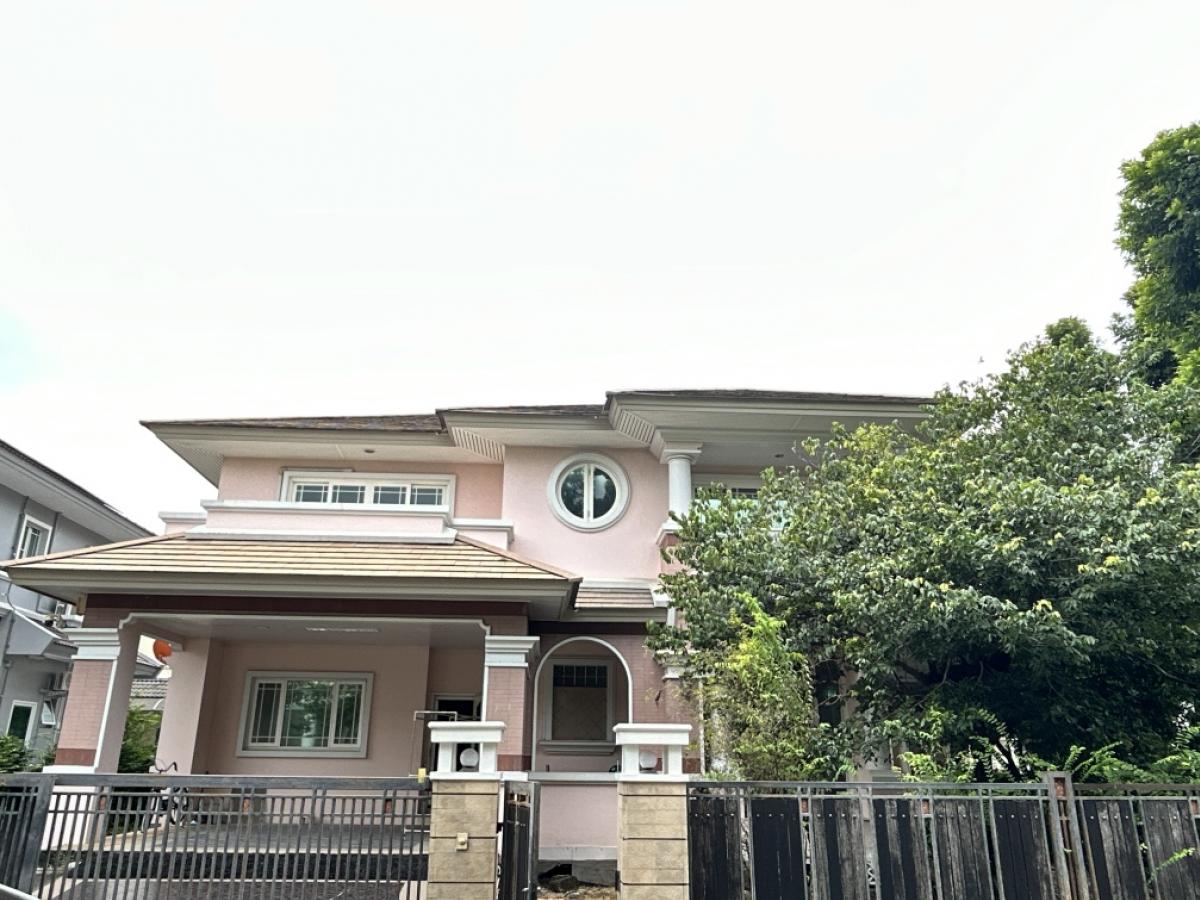 ขายบ้านลาดกระบัง สุวรรณภูมิ : ขายบ้านเดี่ยว (หลังมุม) 113.4 วา 4 ห้องนอน 3 ห้องน้ำ Tel.093 296 2878 แยกห้องนอนห้องน้ำแม่บ้าน