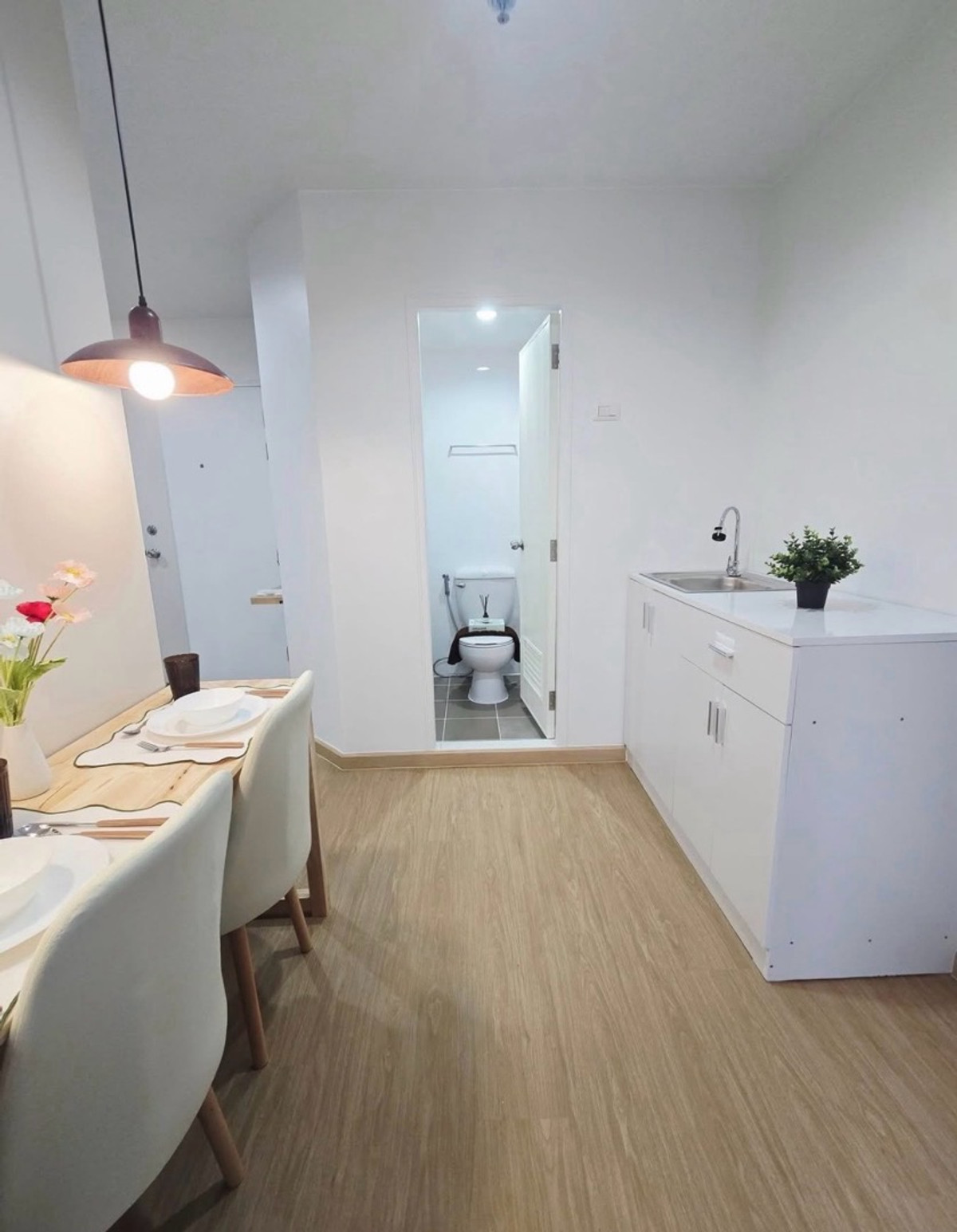 ขายคอนโดบางนา แบริ่ง ลาซาล : 🌈 ห้องวิวธรรมชาติ คอนโดลุมพินีเมกะบางนา