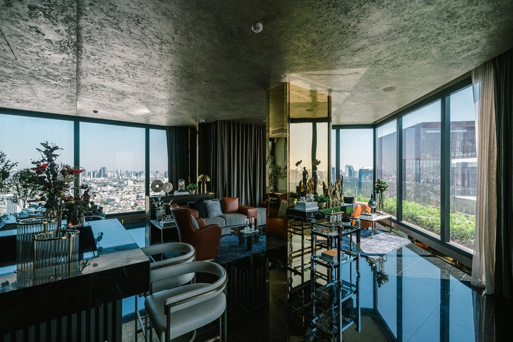 ขายคอนโดพระราม 9 เพชรบุรีตัดใหม่ RCA : ASHTON ASOKE-RAMA9 คอนโดพร้อมอยุู่  บนแยกอโศก-พระราม 9 เพียง 230 ม.จาก MRT พระราม  9  ราคา 7.19 ลบ.*