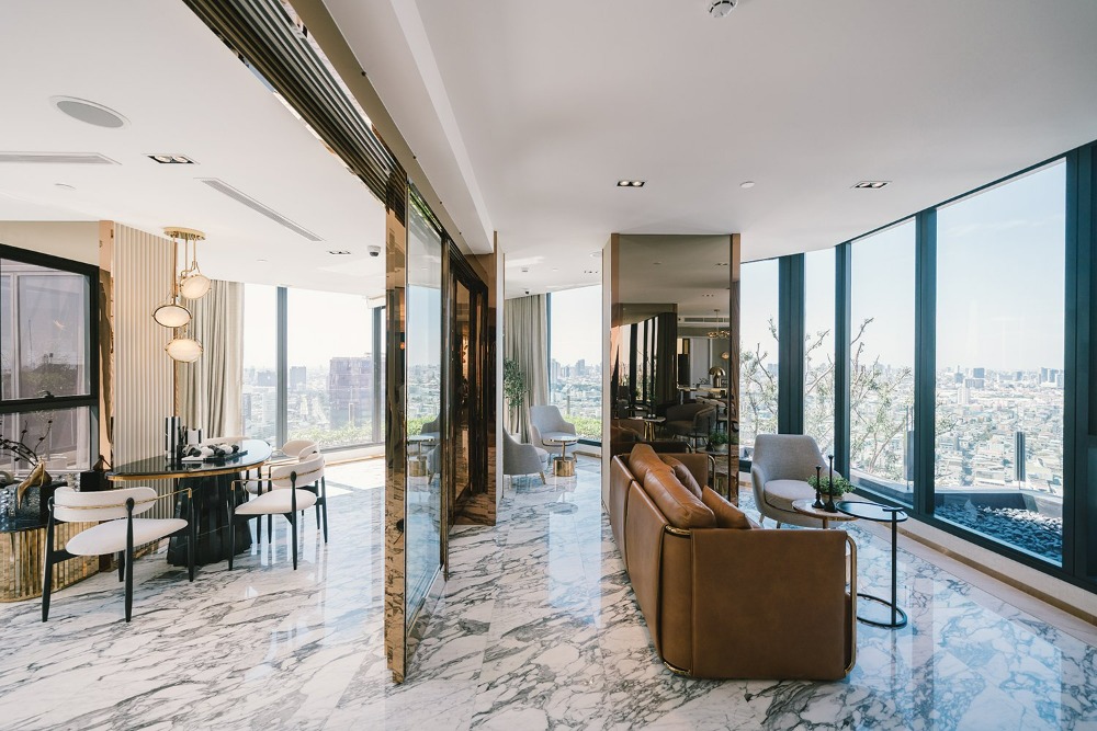 ขายคอนโดพระราม 9 เพชรบุรีตัดใหม่ RCA : ASHTON ASOKE-RAMA9 คอนโดพร้อมอยุู่  บนแยกอโศก-พระราม 9 เพียง 230 ม.จาก MRT พระราม  9  ราคา 7.19 ลบ.*