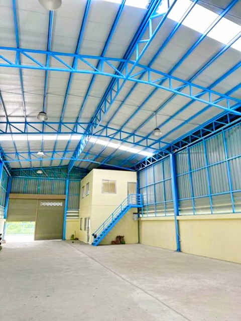 For RentWarehouseAyutthaya : Ayutthaya WangNoi SiKhaPhatthana Market 700m. Warehouse105sq.wa. 420sq.m. 3 buildings with office