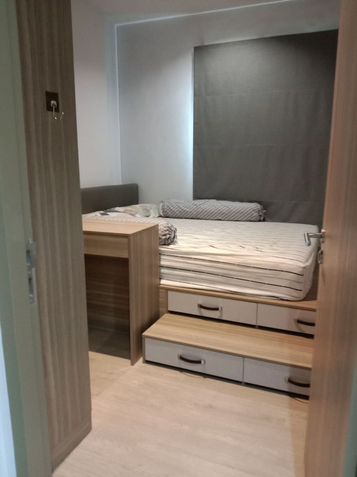 For RentCondoThaphra, Talat Phlu, Wutthakat : For rent: Altitude Unicorn Sathorn-Tha Phra, 10th floor