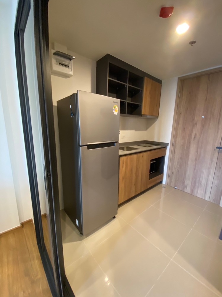 For RentCondoLadprao, Central Ladprao : 🔥For Rent Now! 🔥The Line Vibe, spacious room, fully furnished with furniture and appliances, ready to move in immediately. Convenient location near BTS 5 Yaek Ladprao station❗