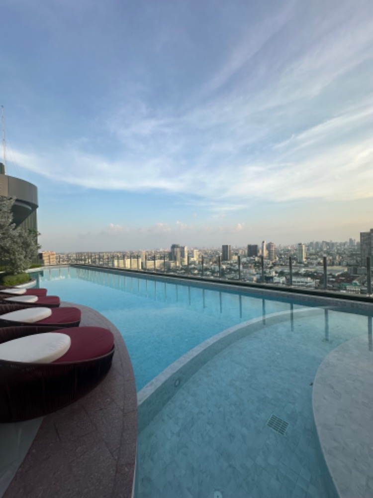 For RentCondoLadprao, Central Ladprao : 🔥For Rent Now! 🔥The Line Vibe, spacious room, fully furnished with furniture and appliances, ready to move in immediately. Convenient location near BTS 5 Yaek Ladprao station❗