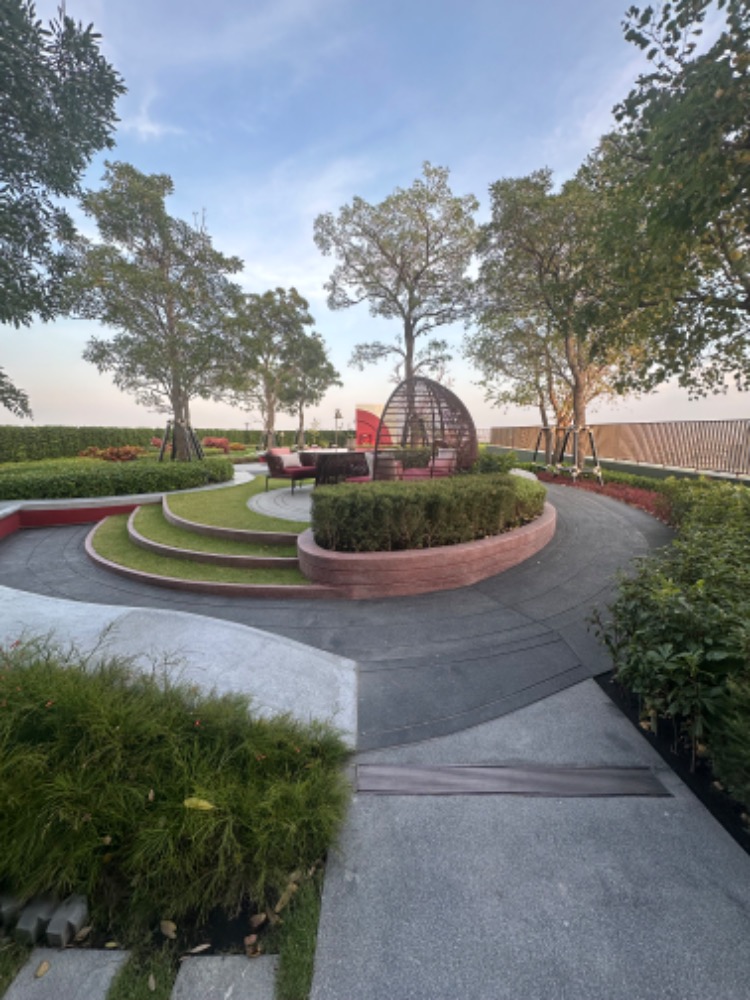 For RentCondoLadprao, Central Ladprao : 🔥For Rent Now! 🔥The Line Vibe, spacious room, fully furnished with furniture and appliances, ready to move in immediately. Convenient location near BTS 5 Yaek Ladprao station❗