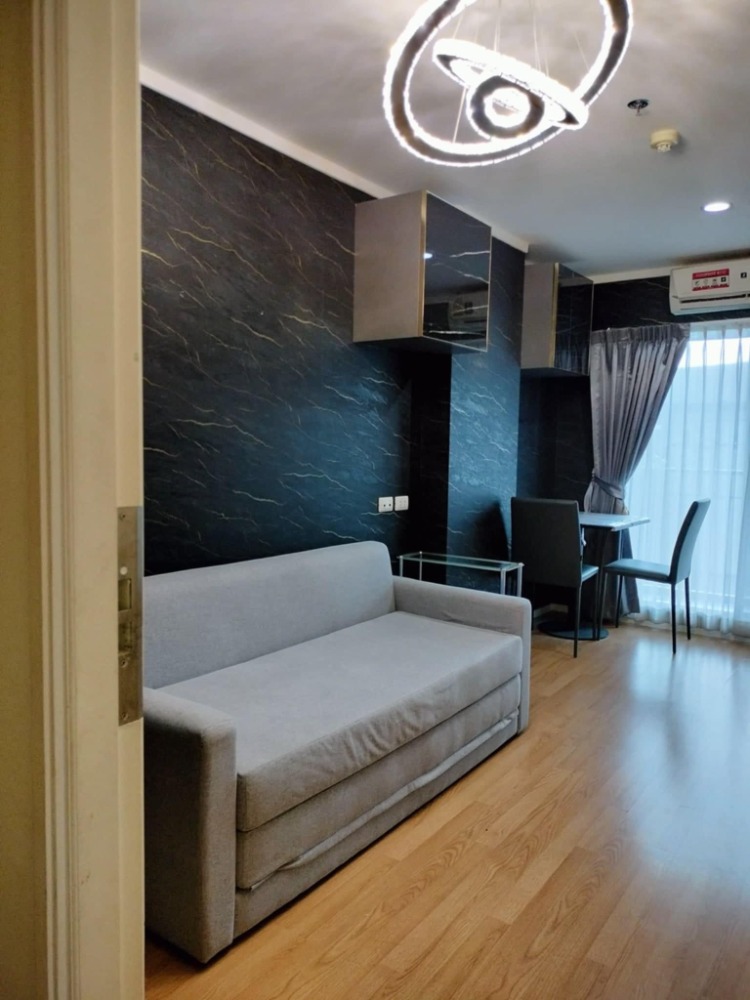 For SaleCondoOnnut, Udomsuk : Urgent sale Lumpini Ville S77-2, beautifully decorated room, suitable for living or investing, the room has always been rented, never vacant, very worthwhile, price 1,699,000 baht.