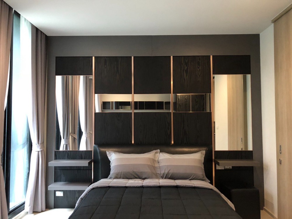 ให้เช่าคอนโดวิทยุ ชิดลม หลังสวน : Noble Ploenchit【𝐑𝐄𝐍𝐓】🔥ดีไซน์ล้ำ สไตล์ดาร์กเท่ไม่ซ้ำใคร ชีวิตเหนือระดับใจกลางกรุงกับคอนโดติด BTS เพลินจิต 🔥  ติดต่อไลน์ไอดี: @hacondo