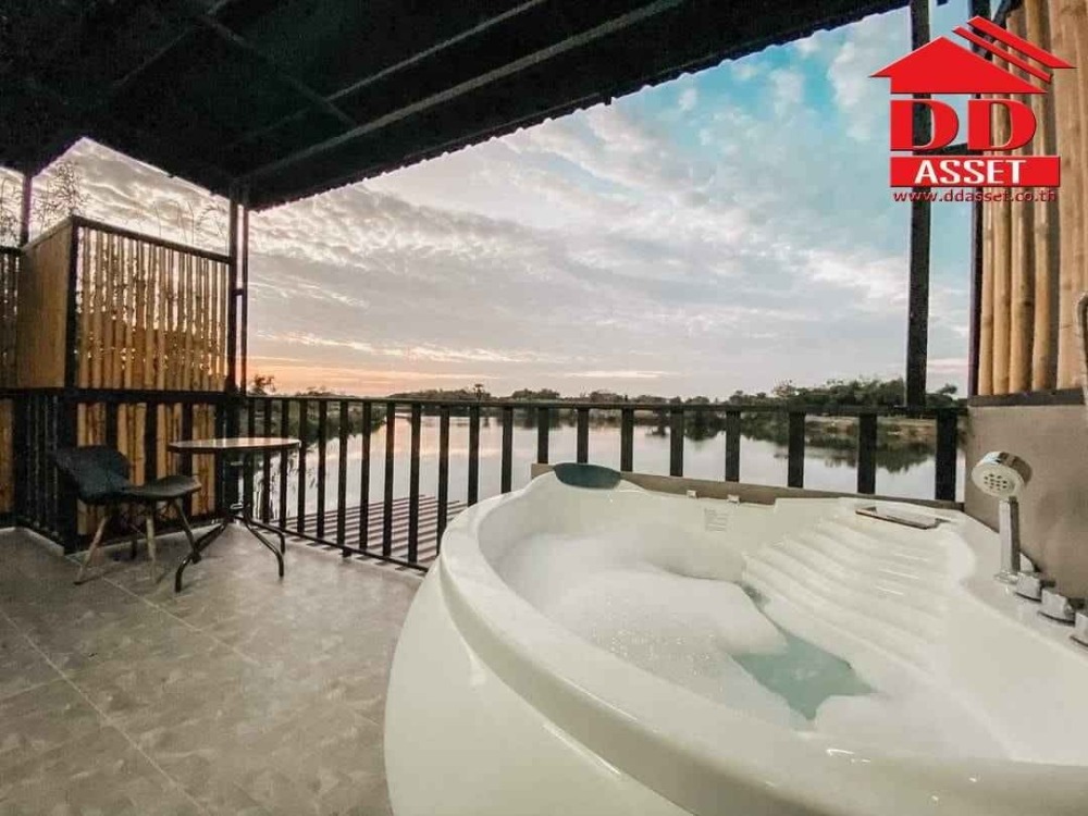 For SaleHotel&Apartment BusinessNakhon Pathom : For sale: Resort, Kamphaeng Saen District, Nakhon Pathom, next to a private lake, ready to operate. Code: B8029