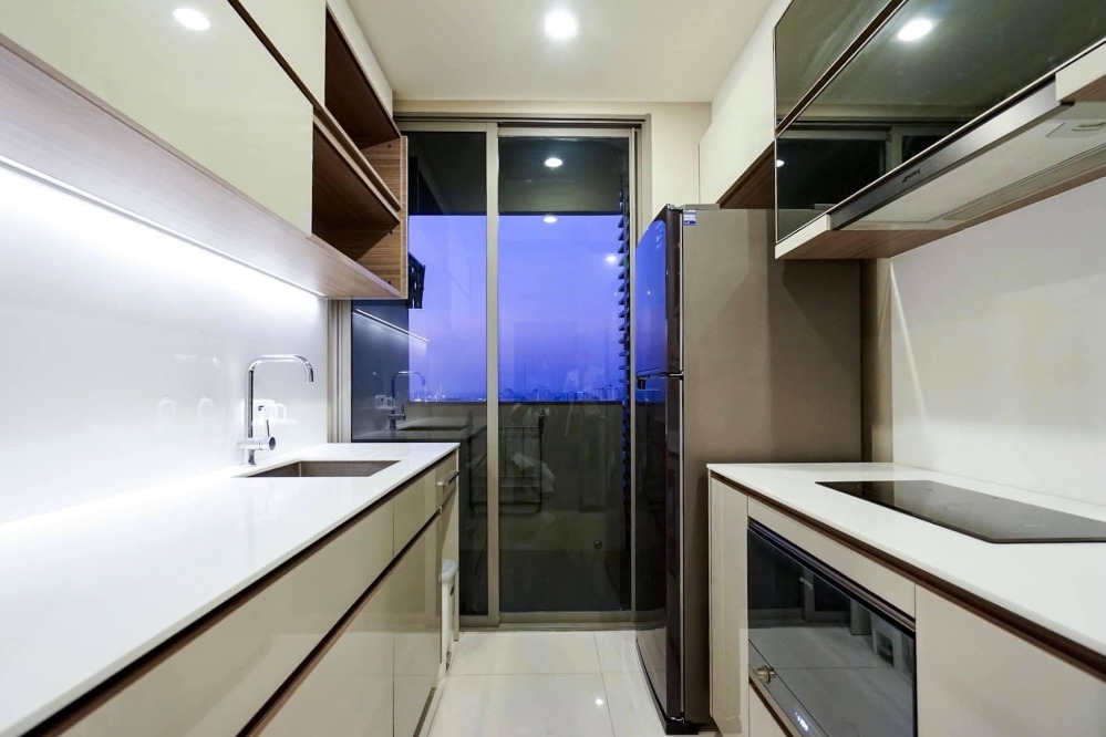 For SaleCondoSiam Paragon ,Chulalongkorn,Samyan : The Room Rama 4【𝐒𝐄𝐋𝐋】🔥A design that combines luxury with simplicity in the heart of Bangkok, ready to move in🔥 Contact Line ID: @hacondo