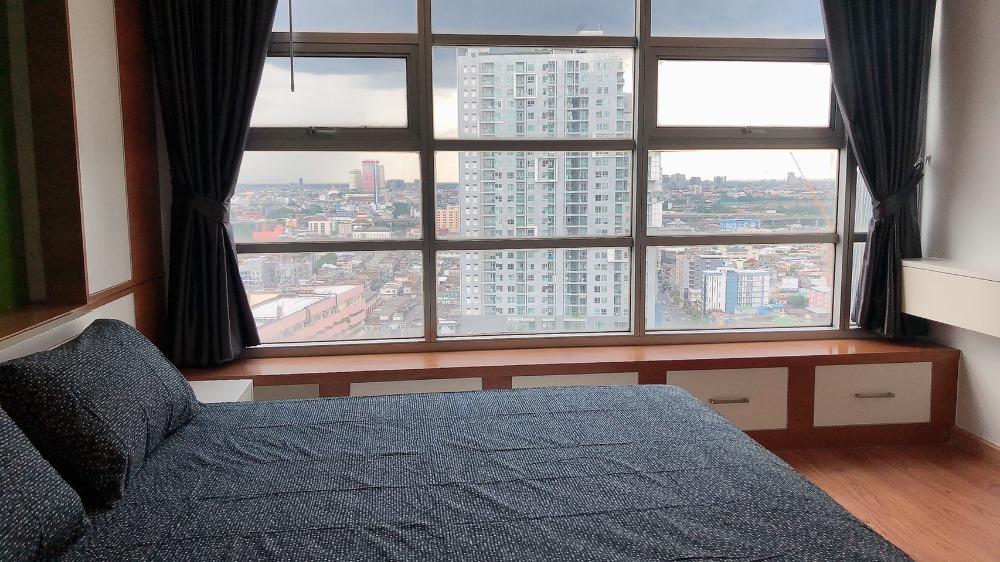 For SaleCondoRatchathewi,Phayathai : Baan Klang Krung Siam Pathumwan【𝐒𝐄𝐋𝐋】🔥Warm contemporary design, near BTS Ratchathewi, high view, ready to move in🔥 Contact Line ID: @hacondo