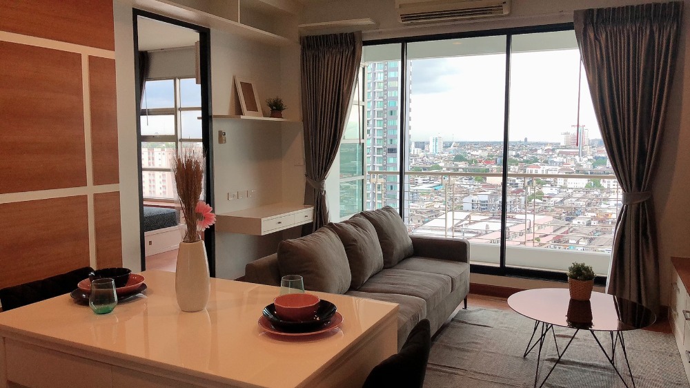 For SaleCondoRatchathewi,Phayathai : Baan Klang Krung Siam Pathumwan【𝐒𝐄𝐋𝐋】🔥Warm contemporary design, near BTS Ratchathewi, high view, ready to move in🔥 Contact Line ID: @hacondo