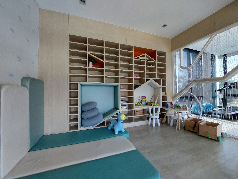 ขายบ้านมีนบุรี-ร่มเกล้า : บ้านเดี่ยว วิวสวนโครงการ เวนิว พระราม9 (Venue Rama 9)