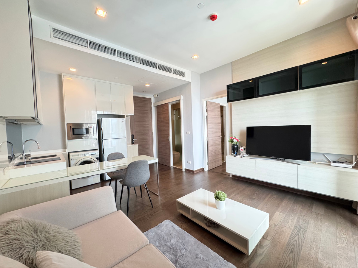 ให้เช่าคอนโดพระราม 9 เพชรบุรีตัดใหม่ RCA : ให้เช่า คอนโด Q asoke 1 ห้องนอน มีอ่างอาบน้ำ