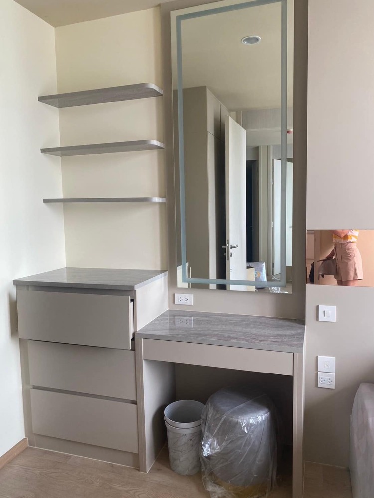 🌀🌼FOR RENT>> Noble Recole Sukhumvit 19>> 2 bedrooms, 21st floor, beautiful room, city view, not hot, convenient transportation, near MRT Sukhumvit / BTS Asoke #LV -MO948 Loading...