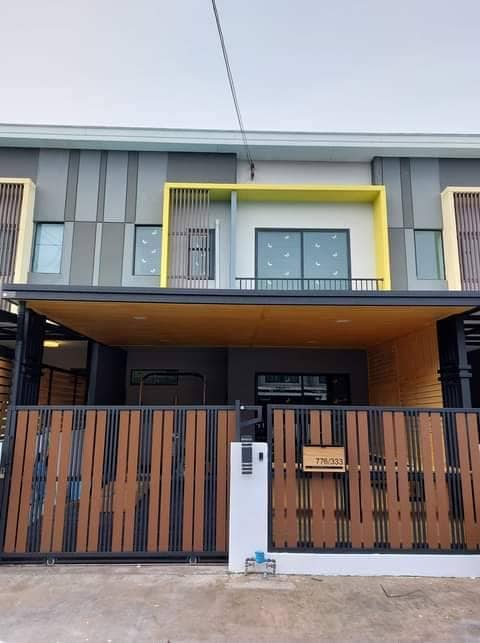 For SaleTownhomePattanakan, Srinakarin : P-2652 For sale! Townhome The Connect Phatthanakan 38, built-in furniture, ready to move in