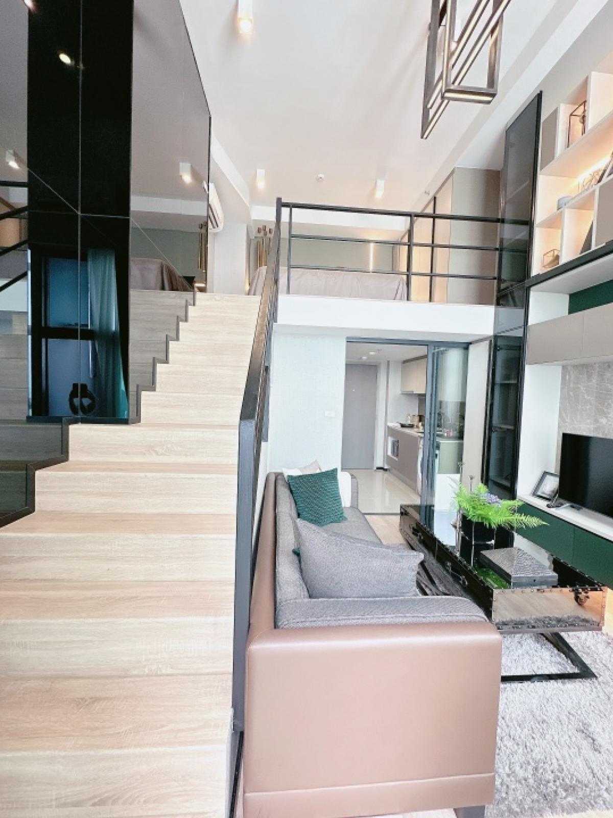 ขายคอนโดพระราม 9 เพชรบุรีตัดใหม่ RCA : 𝐈𝐃𝐄𝐎 𝐀𝐬𝐨𝐤𝐞 𝐑𝐚𝐦𝐚𝟗 ห้องใหม่ 2 ชั้น ขายขาดทุน เข้าอยู่ได้เลย แต่งครบ พร้อมอยู่ 𝟓.𝟏 ล้าน ฟรีดาวน์ 0 บาท คอนโด เงินเหลือ