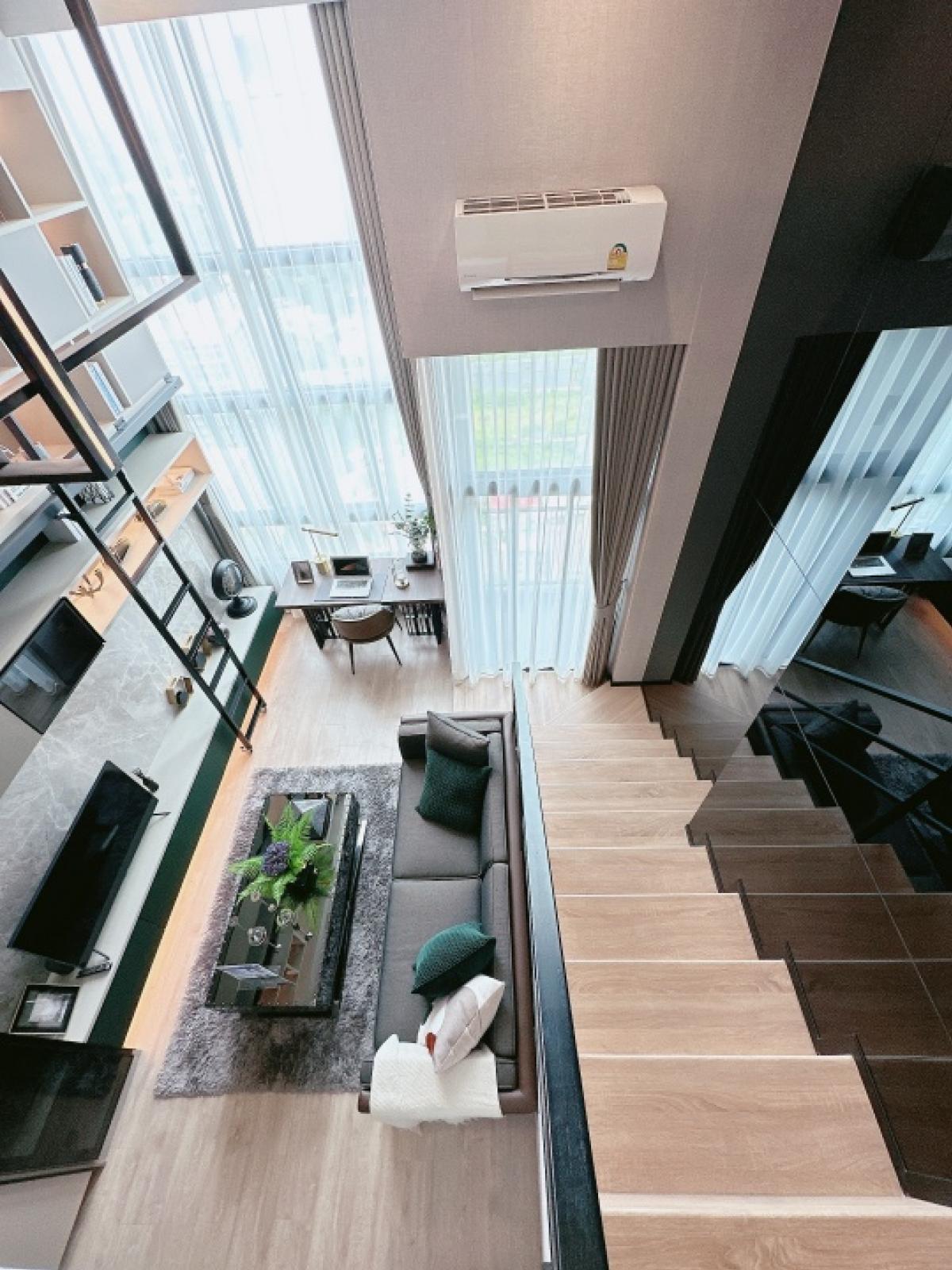 ขายคอนโดพระราม 9 เพชรบุรีตัดใหม่ RCA : 𝐈𝐃𝐄𝐎 𝐀𝐬𝐨𝐤𝐞 𝐑𝐚𝐦𝐚𝟗 ห้องใหม่ 2 ชั้น ขายขาดทุน เข้าอยู่ได้เลย แต่งครบ พร้อมอยู่ 𝟓.𝟏 ล้าน ฟรีดาวน์ 0 บาท คอนโด เงินเหลือ