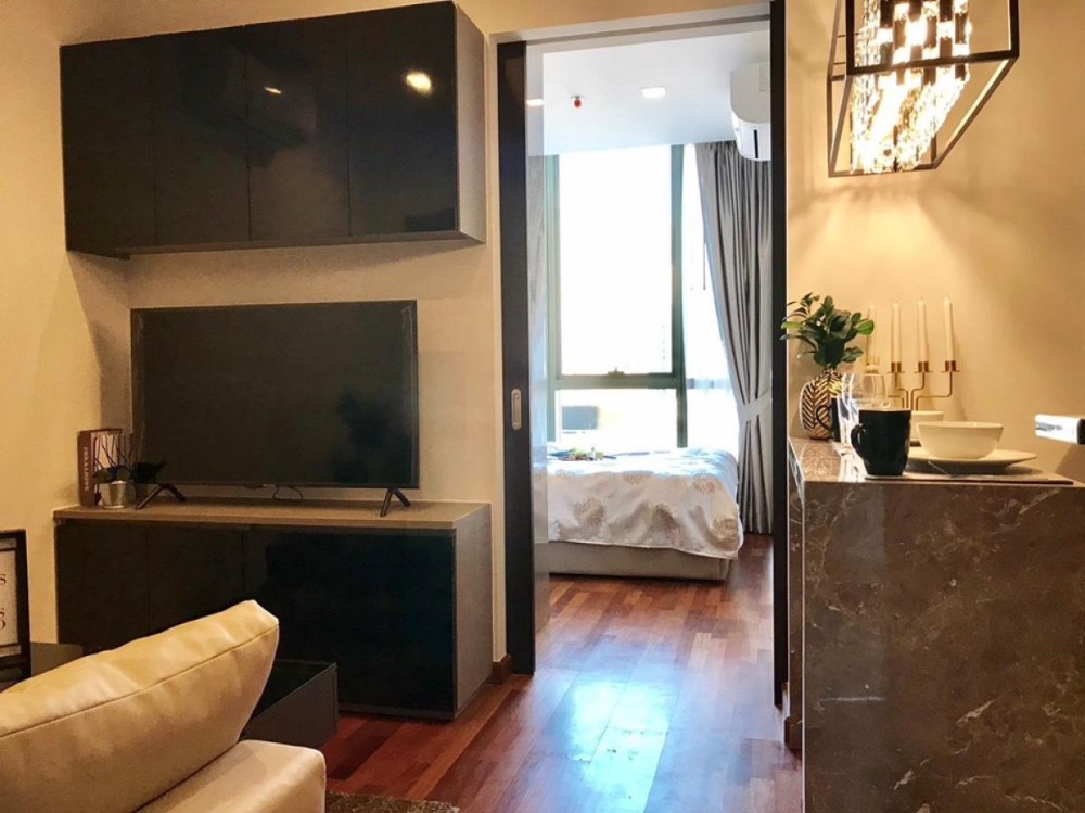 For SaleCondoRatchathewi,Phayathai : Wish Signature Midtown Siam 1【𝐒𝐄𝐋𝐋】🔥Luxury condo but still cool, fully built-in, with top-notch facilities, ready to move in🔥 Contact Line ID: @hacondo