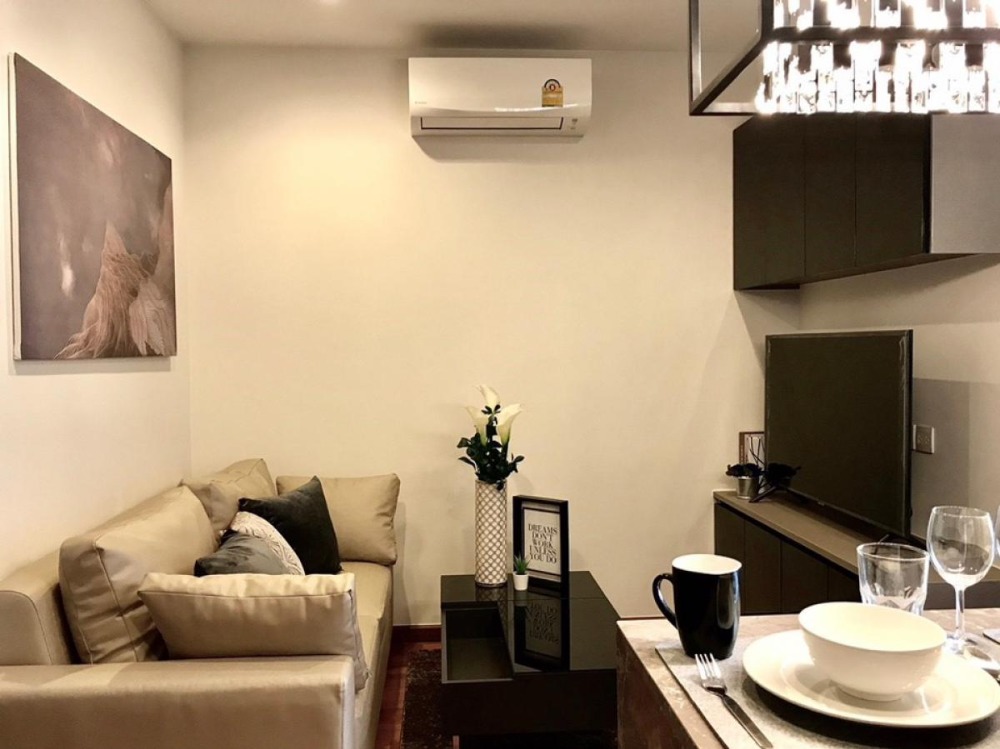 For SaleCondoRatchathewi,Phayathai : Wish Signature Midtown Siam 1【𝐒𝐄𝐋𝐋】🔥Luxury condo but still cool, fully built-in, with top-notch facilities, ready to move in🔥 Contact Line ID: @hacondo