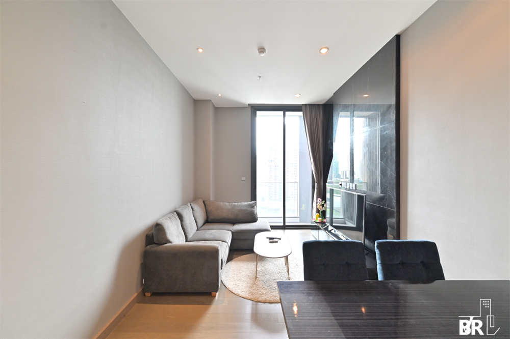 For RentCondoRama9, Petchburi, RCA : For Rent🔥Hot Price📌The Esse at Singha Complex 2b2b only 65k📞 Call 093 054 7992Jay