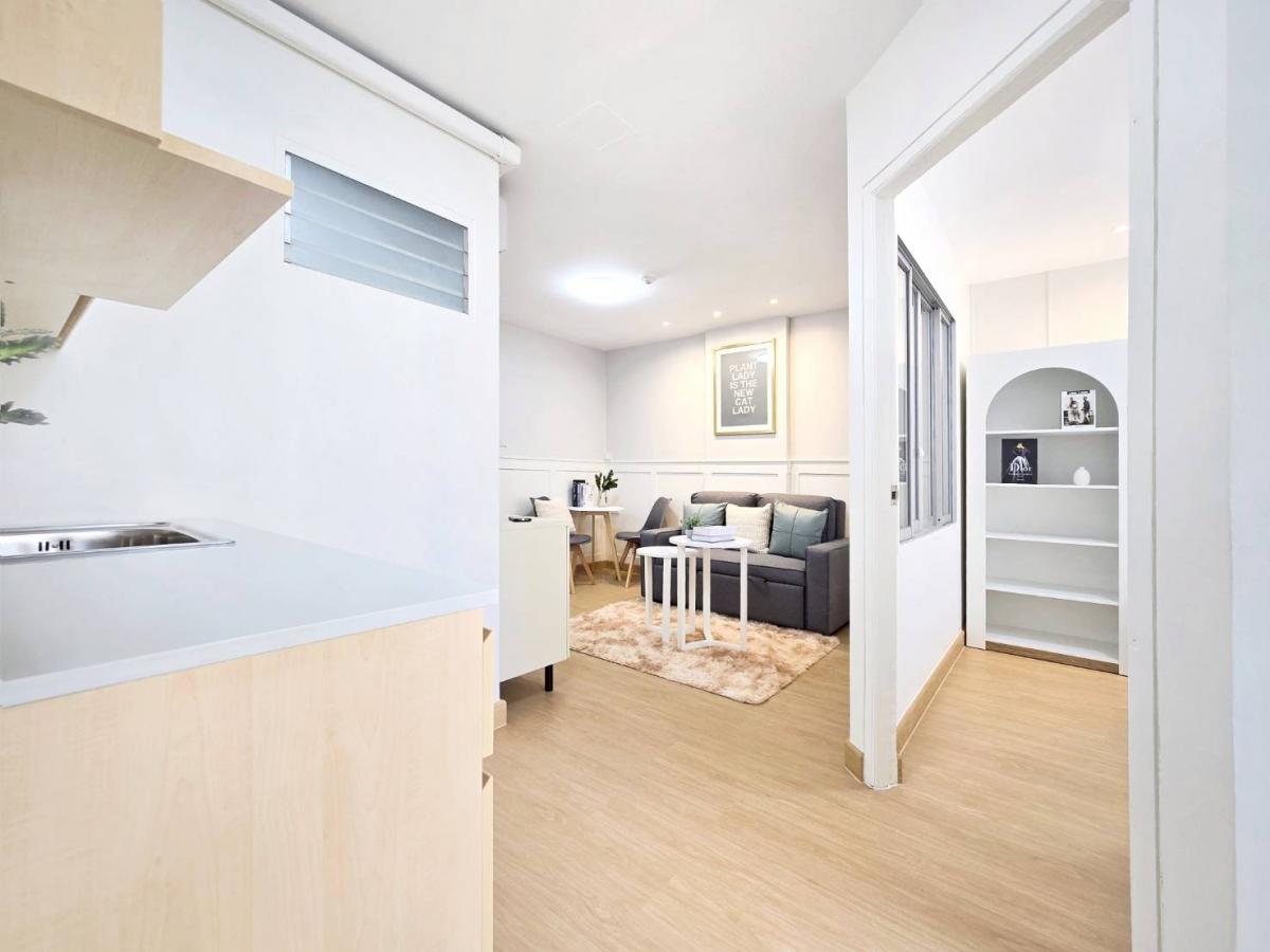 ขายคอนโดรามคำแหง หัวหมาก : ค่าเช่าเดือนละหลายพัน แป๊บเดียวก็หายไป แต่ถ้าจ่ายเท่ากันแล้วได้เป็นเจ้าของเองดีกว่าไหม? 🌿ลุมพินี คอนโดทาวน์ บดินทร์เดชา-รามคำแหง (Lumpini CondoTown Bodindecha-Ramkhamhaeng)🌿 พร้อมให้คุณมีบ้านเป็นของตัวเอง ในราคาที่คุ้มกว่าเช่า 💸