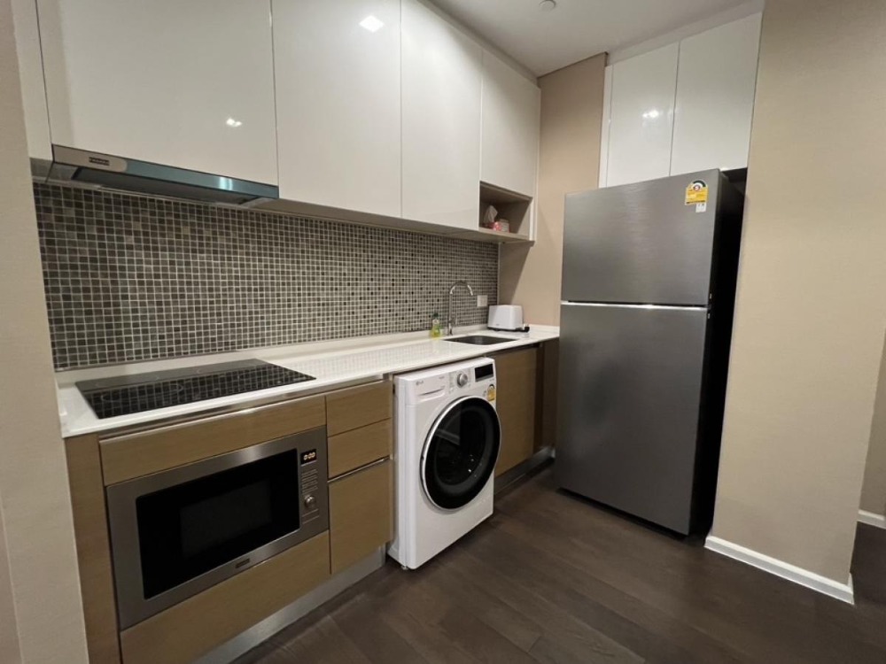 For SaleCondoLadprao, Central Ladprao : S-TRSD110  Condo for sale, The Saint Residences, 28th floor, 2 bedrooms, 54 sqm. 5.9 million, 064-959-8900