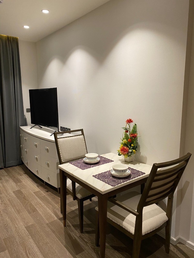 For SaleCondoSukhumvit, Asoke, Thonglor : S-MNQ105 Condo for sale, Muniq Sukhumvit 23, 18th floor, city view, 42.5 sq m., 1 bedroom, 1 bathroom, 12.36 million, 064-959-8900