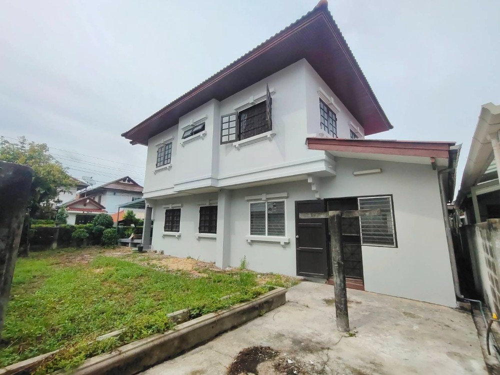 For SaleHouseNawamin, Ramindra : Urgently sale, Detached house, ready to move in, near shopping malls, markets, schools, expressway entrance/exit points