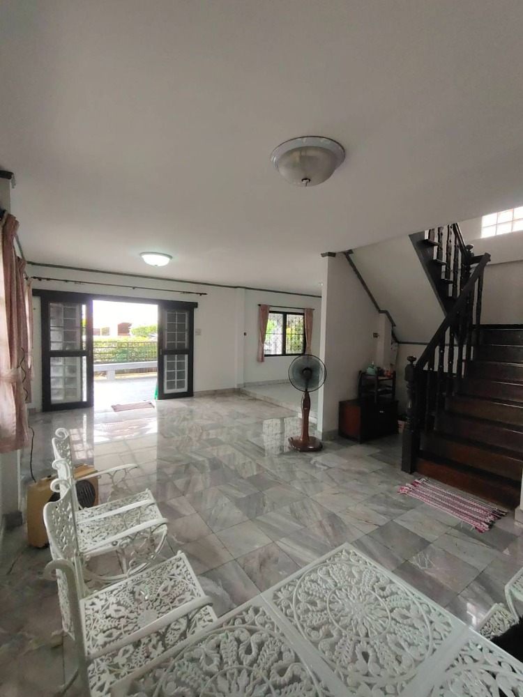 For SaleHouseNawamin, Ramindra : Urgently sale, Detached house, ready to move in, near shopping malls, markets, schools, expressway entrance/exit points
