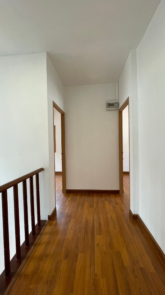 ขายบ้านนนทบุรี บางใหญ่ บางบัวทอง : ขายด่วน! บ้านแฝดสวย บรรยากาศดี ม.ลลิล อิน เดอะ พาร์ค บางใหญ่